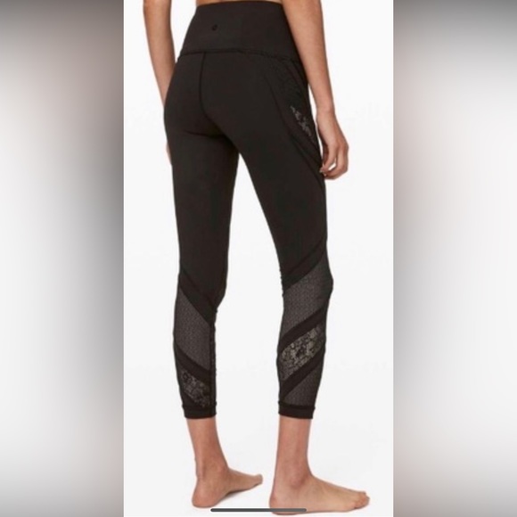 Lululemon - Picture 2 of 8